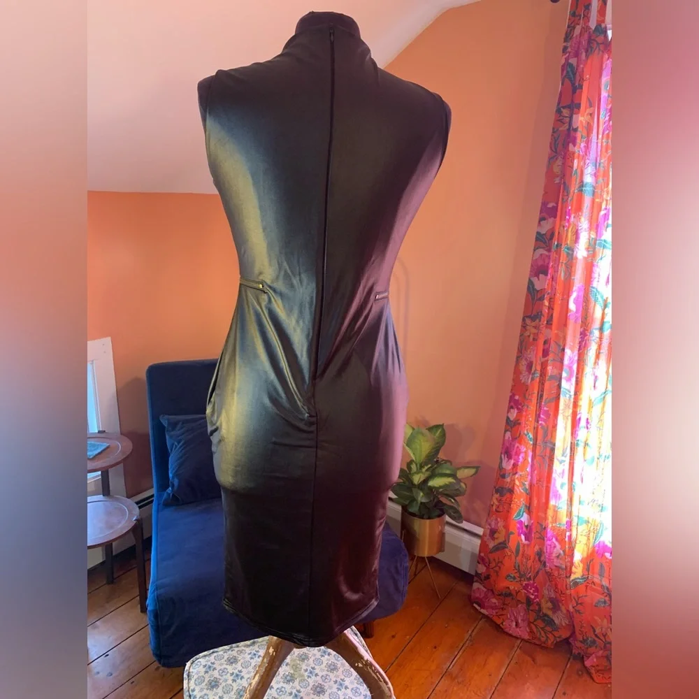 AX Paris, black bodycon, almost vampiric neckline and collar, sexy dress - Picture 3 of 10